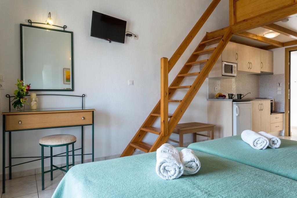 Ritsa Studios Skiathos Town Exterior foto