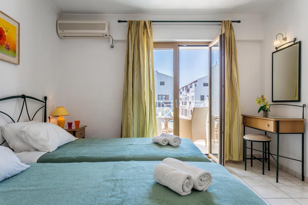 Ritsa Studios Skiathos Town Exterior foto