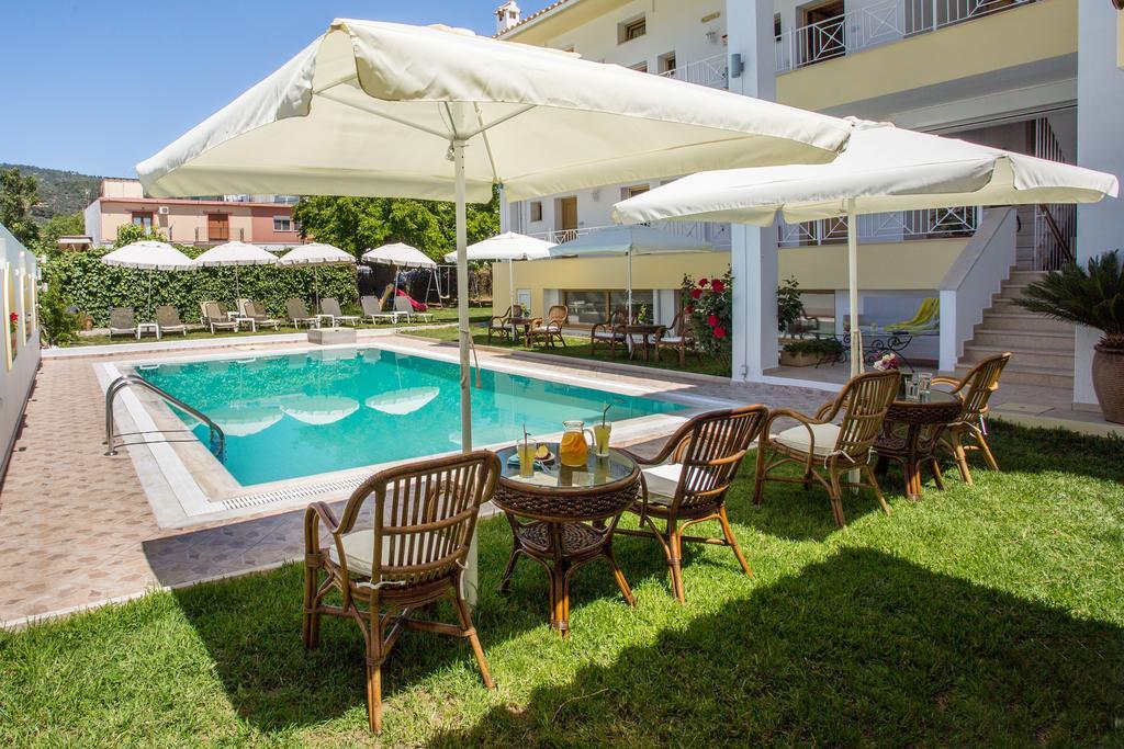 Ritsa Studios Skiathos Town Exterior foto